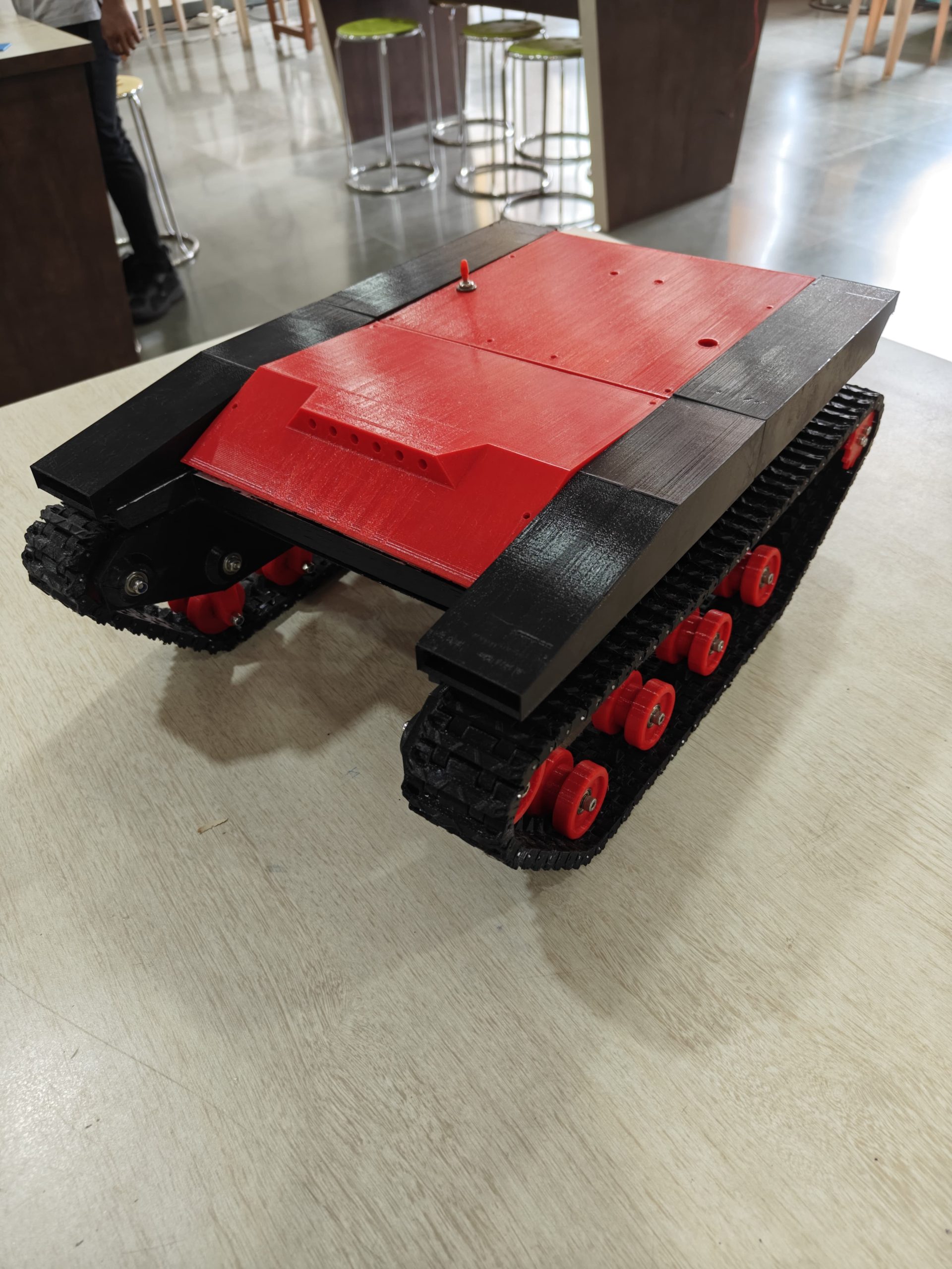 AR 500 RC TANK - Rapid Prototyping Lab