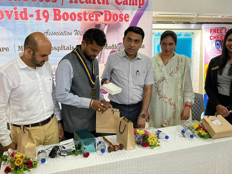 Proud to announce that the Hon’ble Chief Minister of Goa, Dr. Pramod Sawant was presented with a 3D printed Lithophane built at the Prototyping Lab of Goa State Innovation council during the Health Camp organized by JCI Sanquelim.